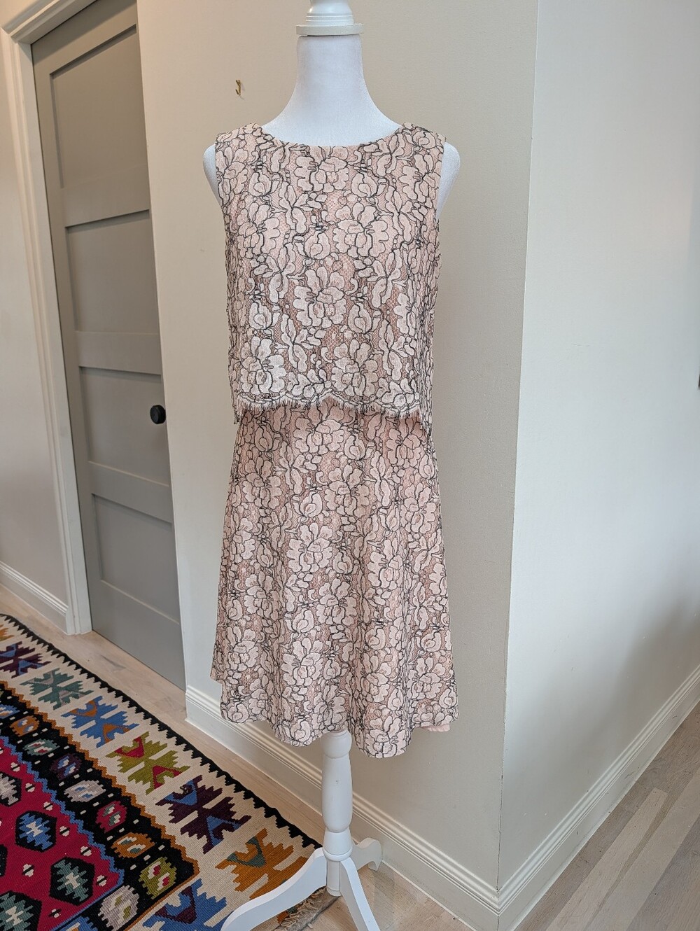 Antonio Melani Pink Black Lace Sheath Dress | Size 4 | Excellent Used Condition